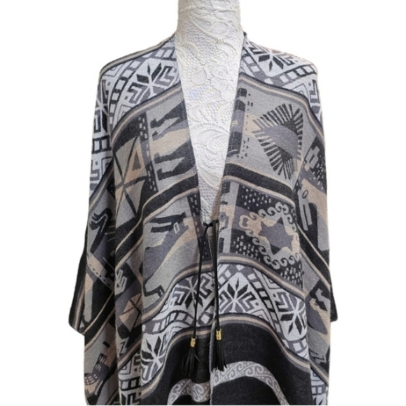 Marc New York Poncho One Size Gray Southwestern Aztec Warm Cozy Western Outdoor - Picture 8 of 15